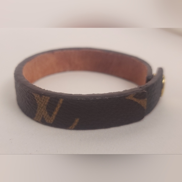 Accessories - Louis Vuitton Brown Monogram Canvas Pebble Leather Bracelet